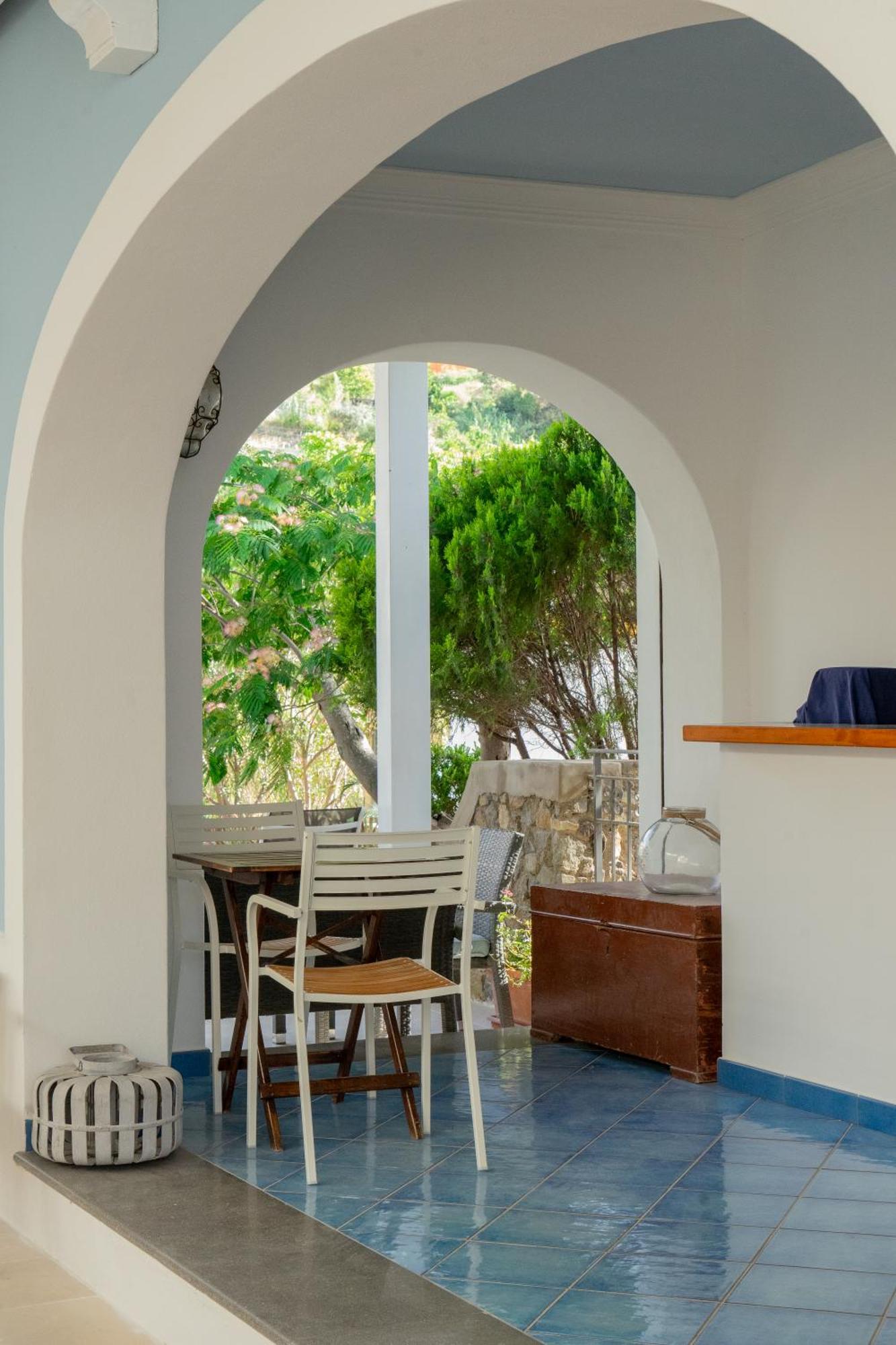 Villa Acacia Ponza Eksteriør billede