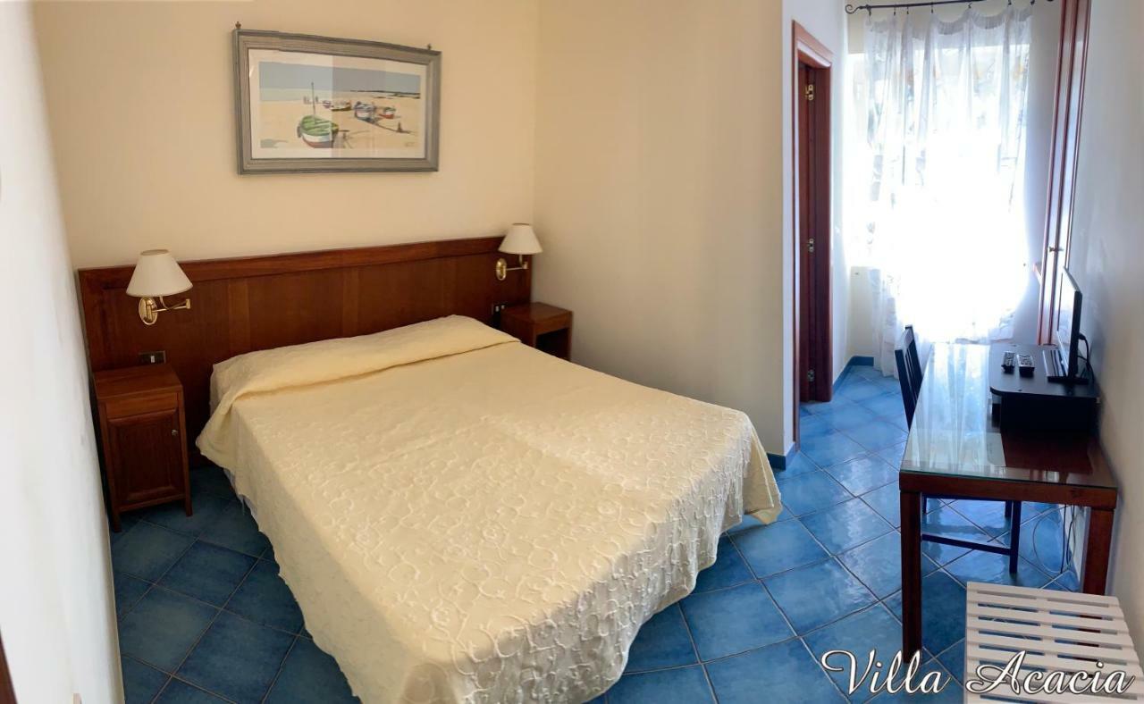 Villa Acacia Ponza Eksteriør billede